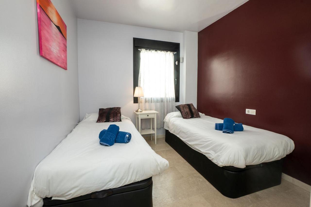 Playa Del Salon 2C Menyber Appartement Nerja Buitenkant foto