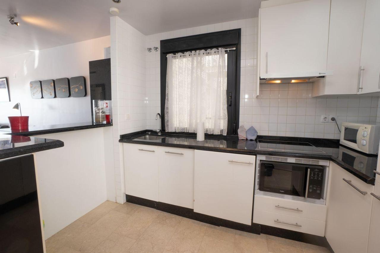 Playa Del Salon 2C Menyber Appartement Nerja Buitenkant foto