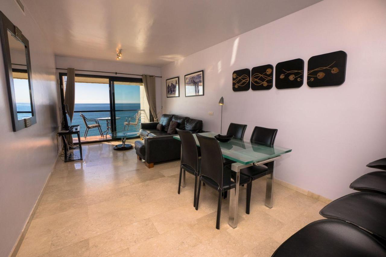 Playa Del Salon 2C Menyber Appartement Nerja Buitenkant foto